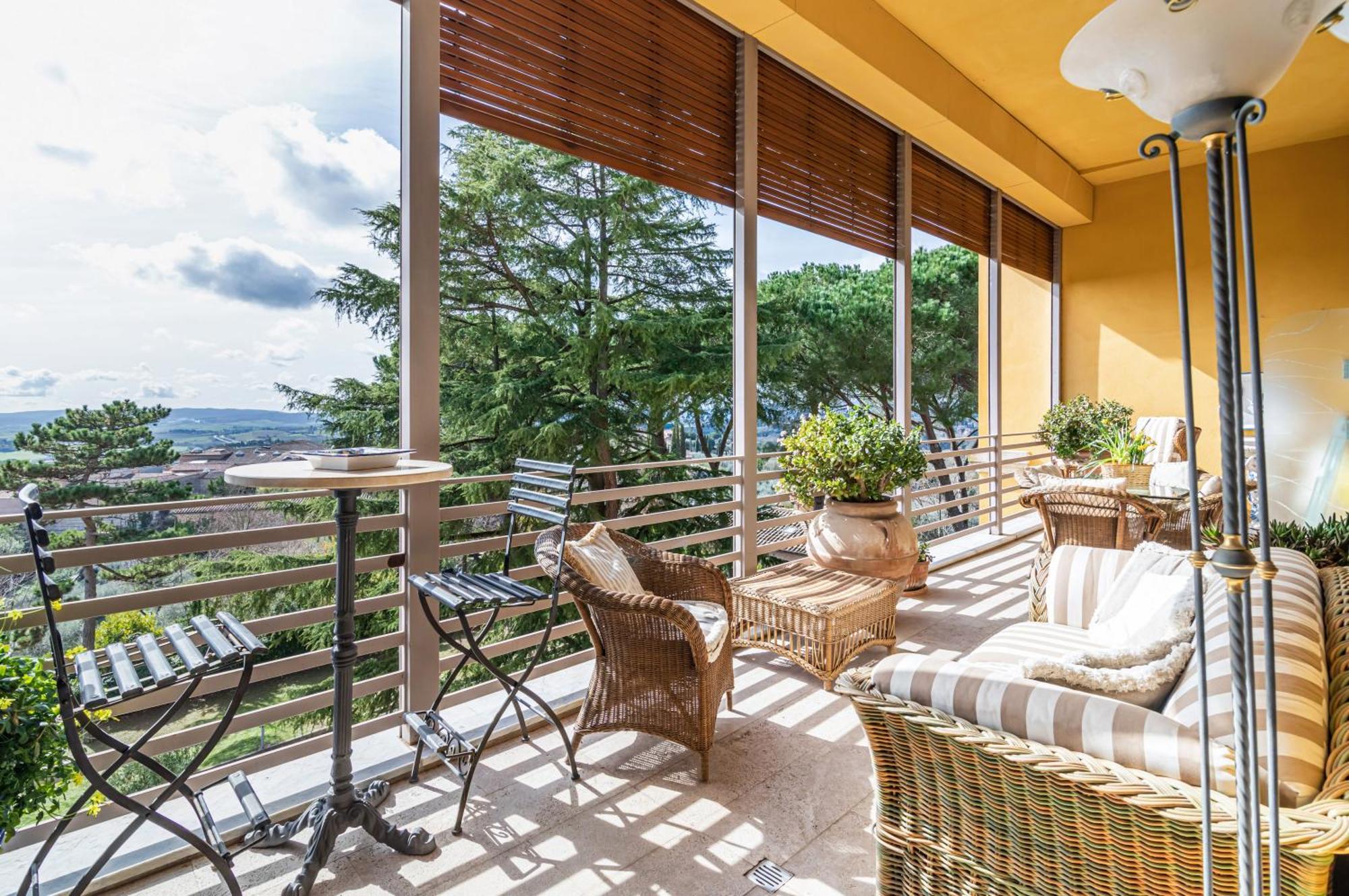 Porta Tufi Luxury Apartment With Private Parking! Siena Dış mekan fotoğraf